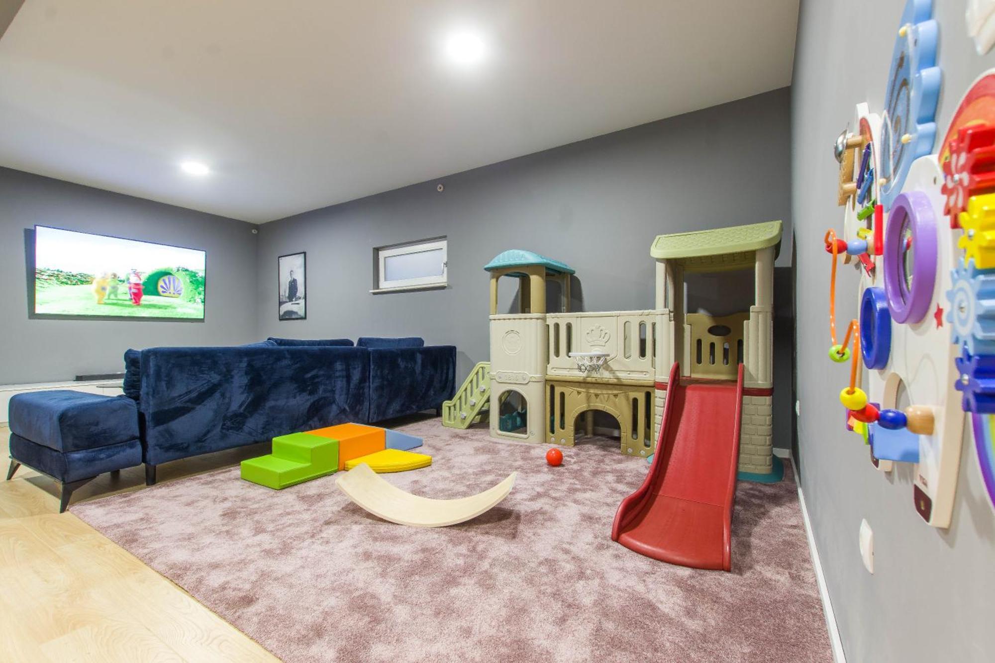 מאקרסקה Villa Violet With Salt Water Pool מראה חיצוני תמונה