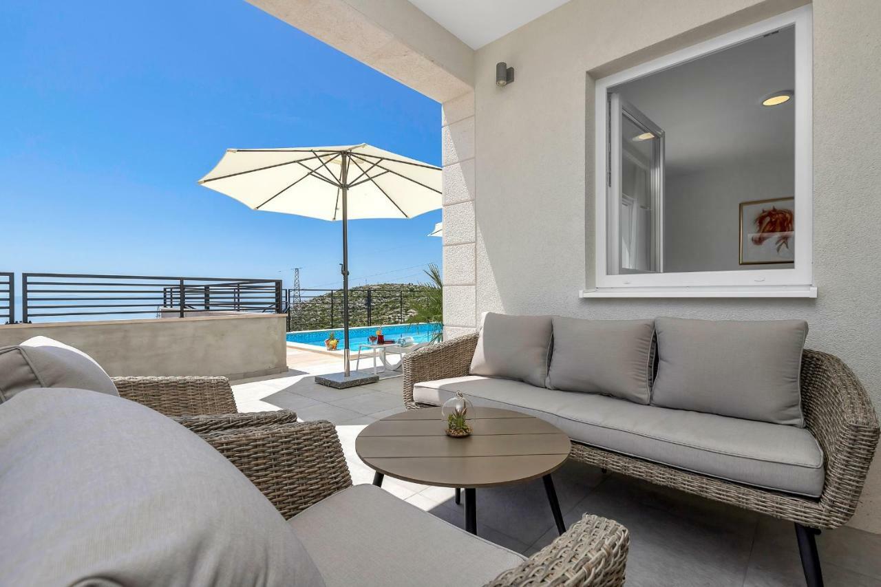 מאקרסקה Villa Violet With Salt Water Pool מראה חיצוני תמונה