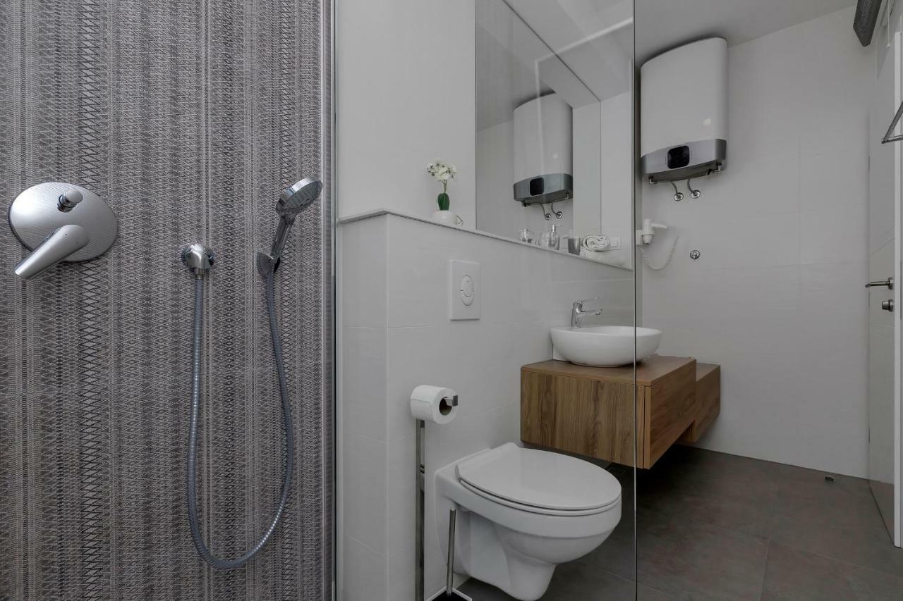 מאקרסקה Villa Violet With Salt Water Pool מראה חיצוני תמונה